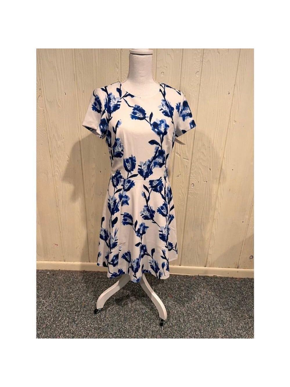 Eliza J Blue Floral A Line Dress Size 10 New